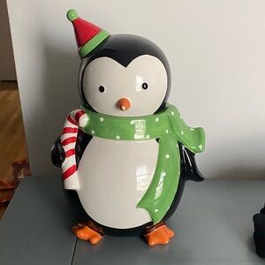 Target Be Merry Penguin Cookie Jar (2010)